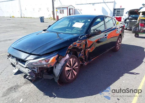 2021 Nissan Altima Sv Fwd z USA, uszkodzony, nr VIN 1N4BL4DV2MN360656